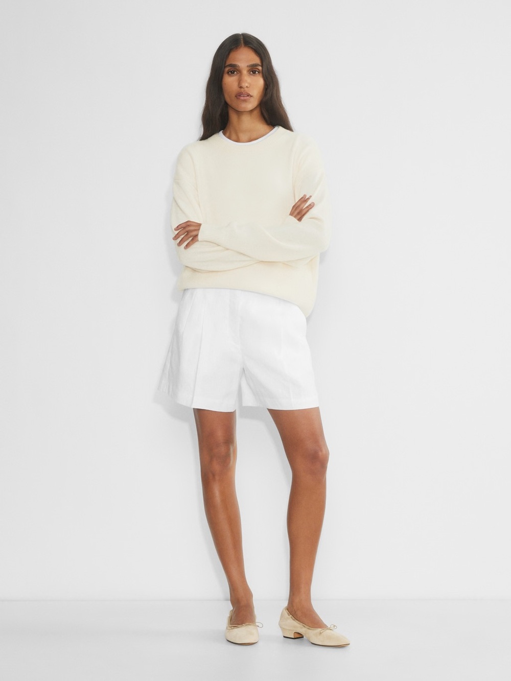 Aritzia Effortless Linen Shorts